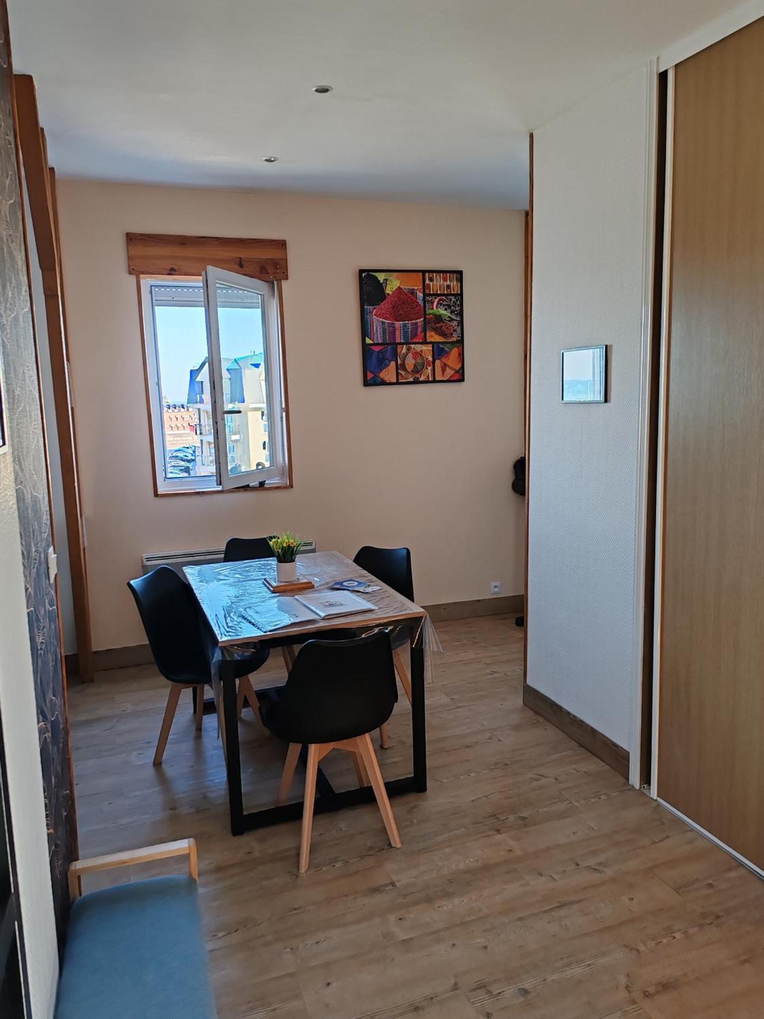 O'3 Ports Apartment *